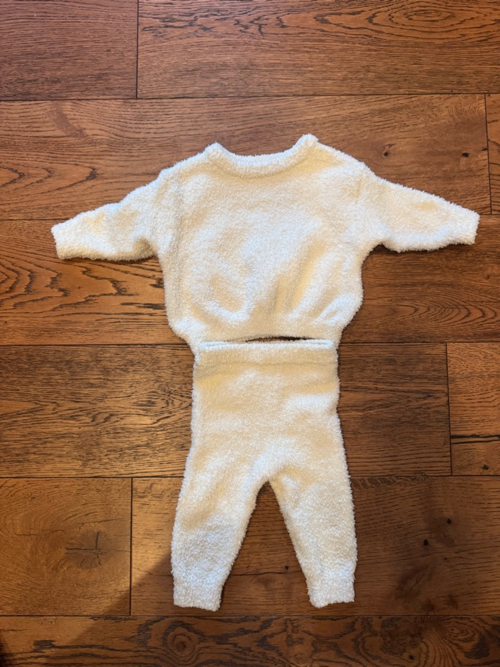 Greyson Cozy Cream Sherpa Two-Piece Set